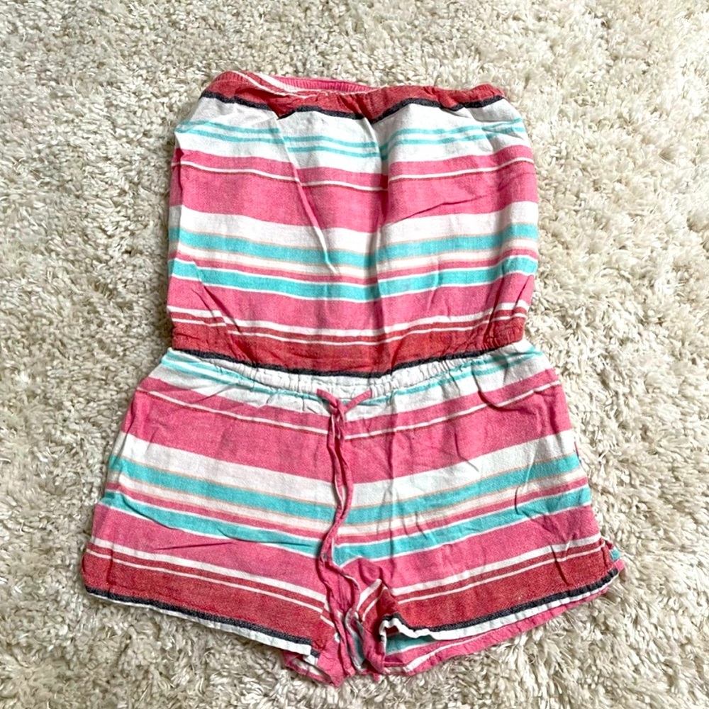 Old Navy strapless romper excellent condition